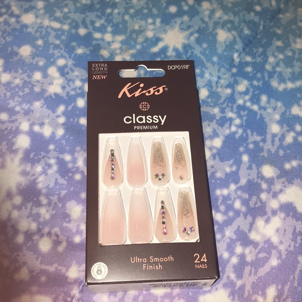 Nail Bundle - Picture 4 of 13